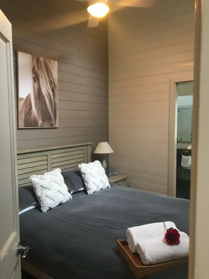 Two Truffles Cottages 亚拉格林 外观 照片